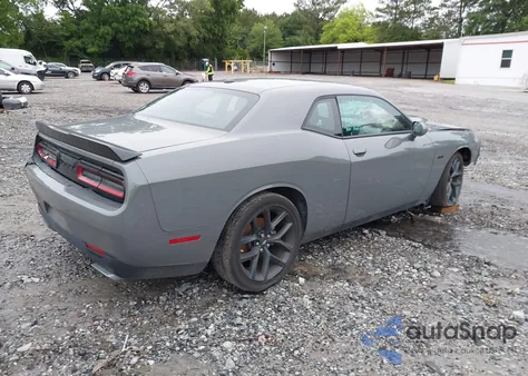 2023 Dodge Challenger R/T z USA, uszkodzony, nr VIN 2C3CDZBT8PH615032